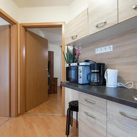 Apartment Lucsony