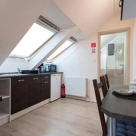 Apartment Lucsony
