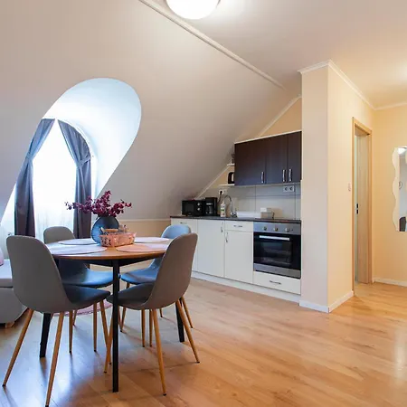 Lucsony Apartmán