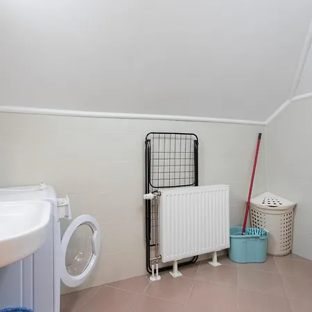 Lucsony Apartamento *